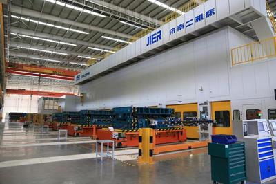 为每台车负责 探访上汽集团郑州工厂背后的物料搬运装备智造